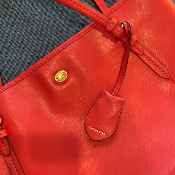 ***SOLD*** Red Leather Coach Tote - Picture 2 of 7